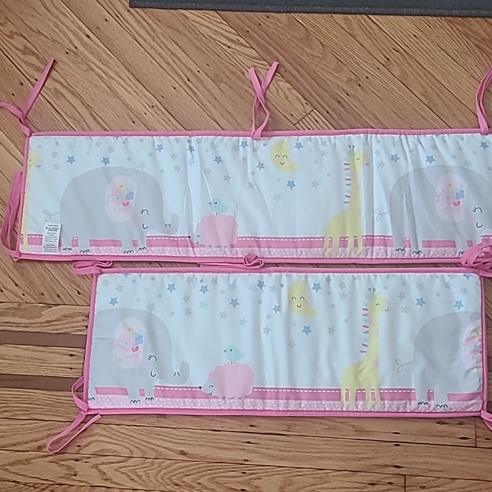 Crib Bumpers, Amazon, regular crib size, Brand New